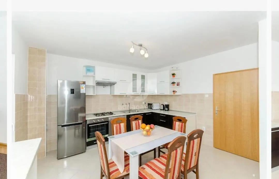 Lela Apartment Kastela