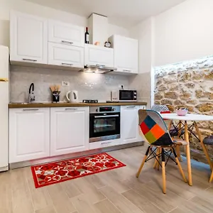 Mirela Kastel Stafilic Kastela