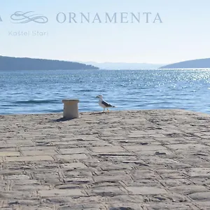 Ornamenta Apartment